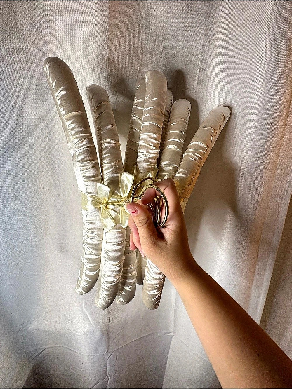 Pack of 8 Padded Hangers with Gold-Tone Rings